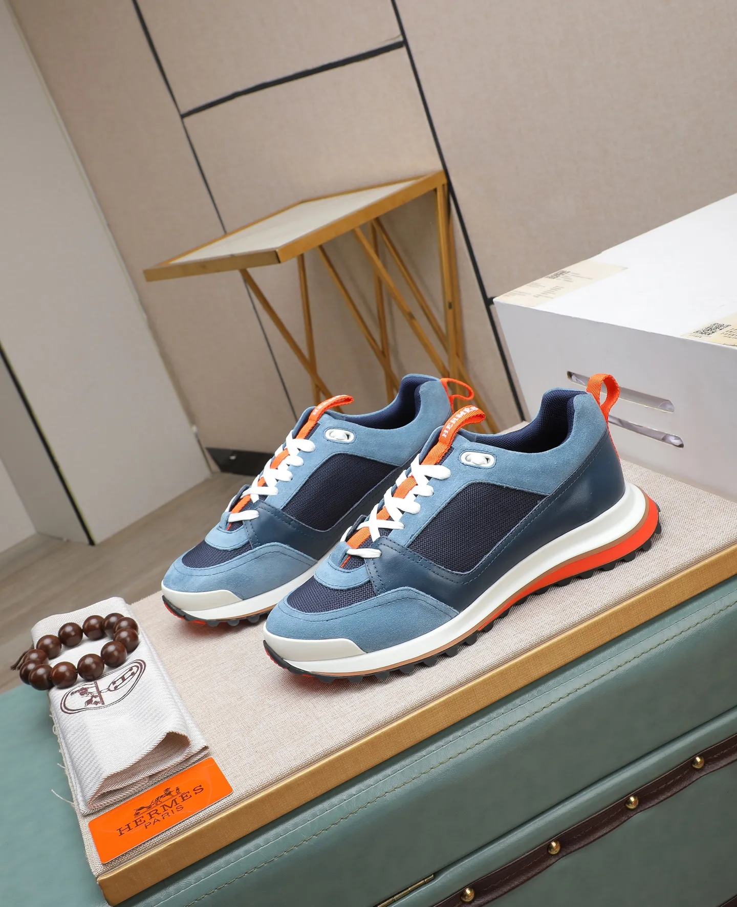 Men's shoes 💰760 Hermes🐴 25ss new autumn and winter products! Classic boot shape + British color matching design, imported calfskin, classic and durable! The original inverted mold last, the ultimate 1:1 shape, and the imported high-end cowhide presents a refined texture! Open the mold to customize the A-grade high-density private mold outsole with luxurious packaging! - Unique quality, 39-44 (38 45 46 customized)
